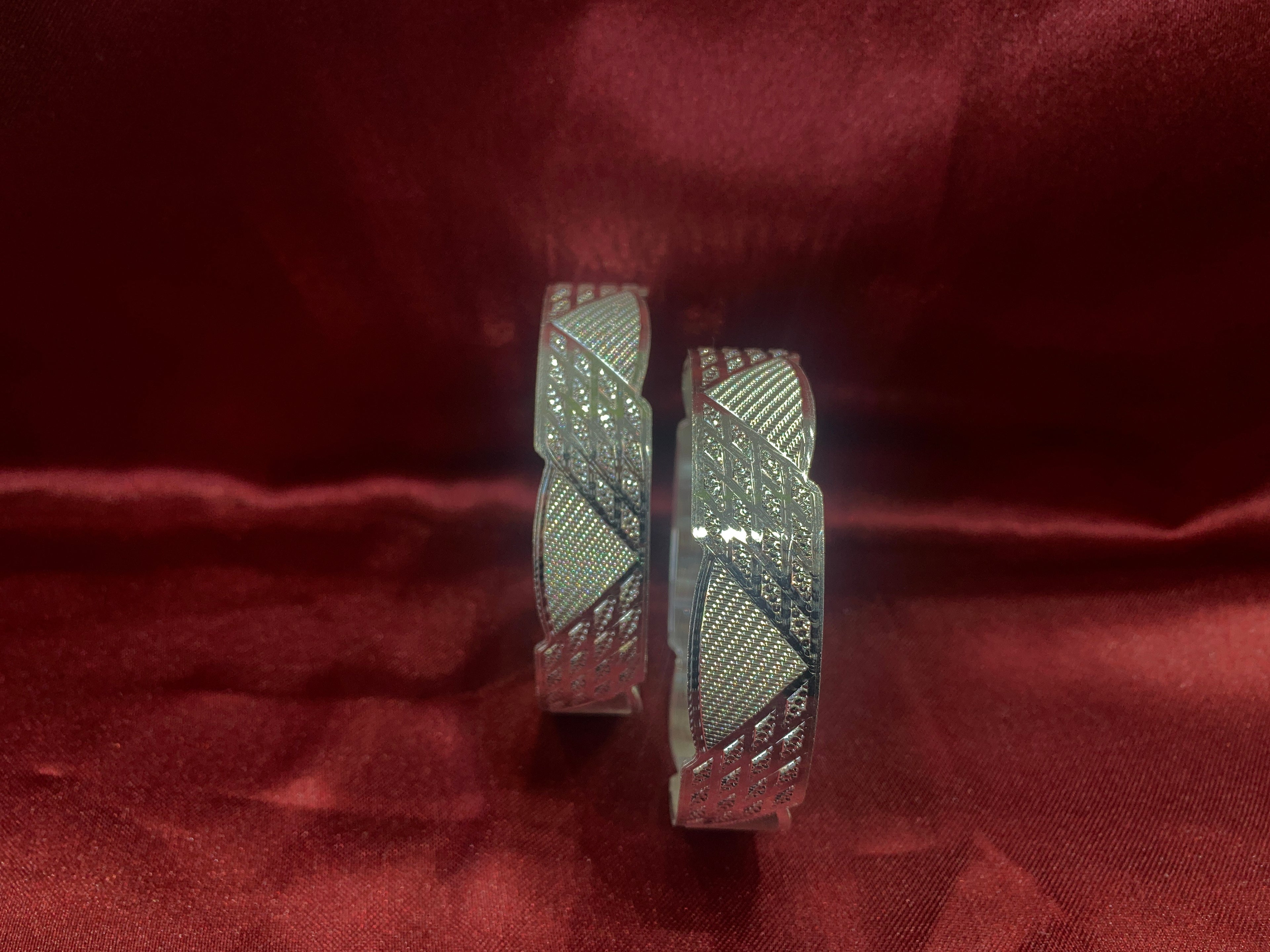 Traditional silver bangles B5
