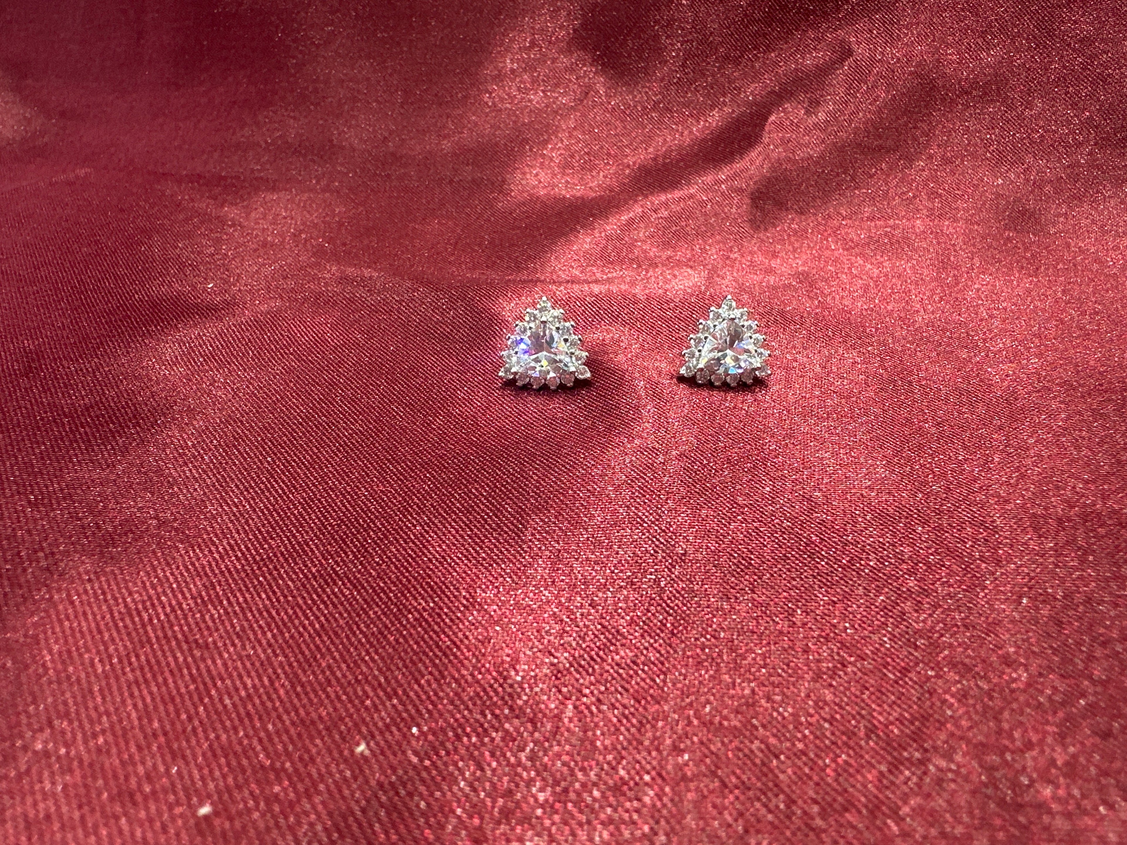 Women’s Fancy Silver pendant set