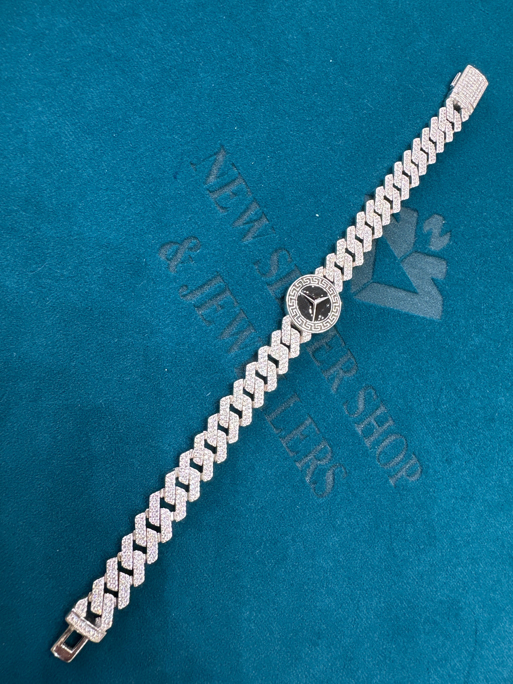 Men’s iced out silver 925 bracelet w/ CZ diamonds (10mm)