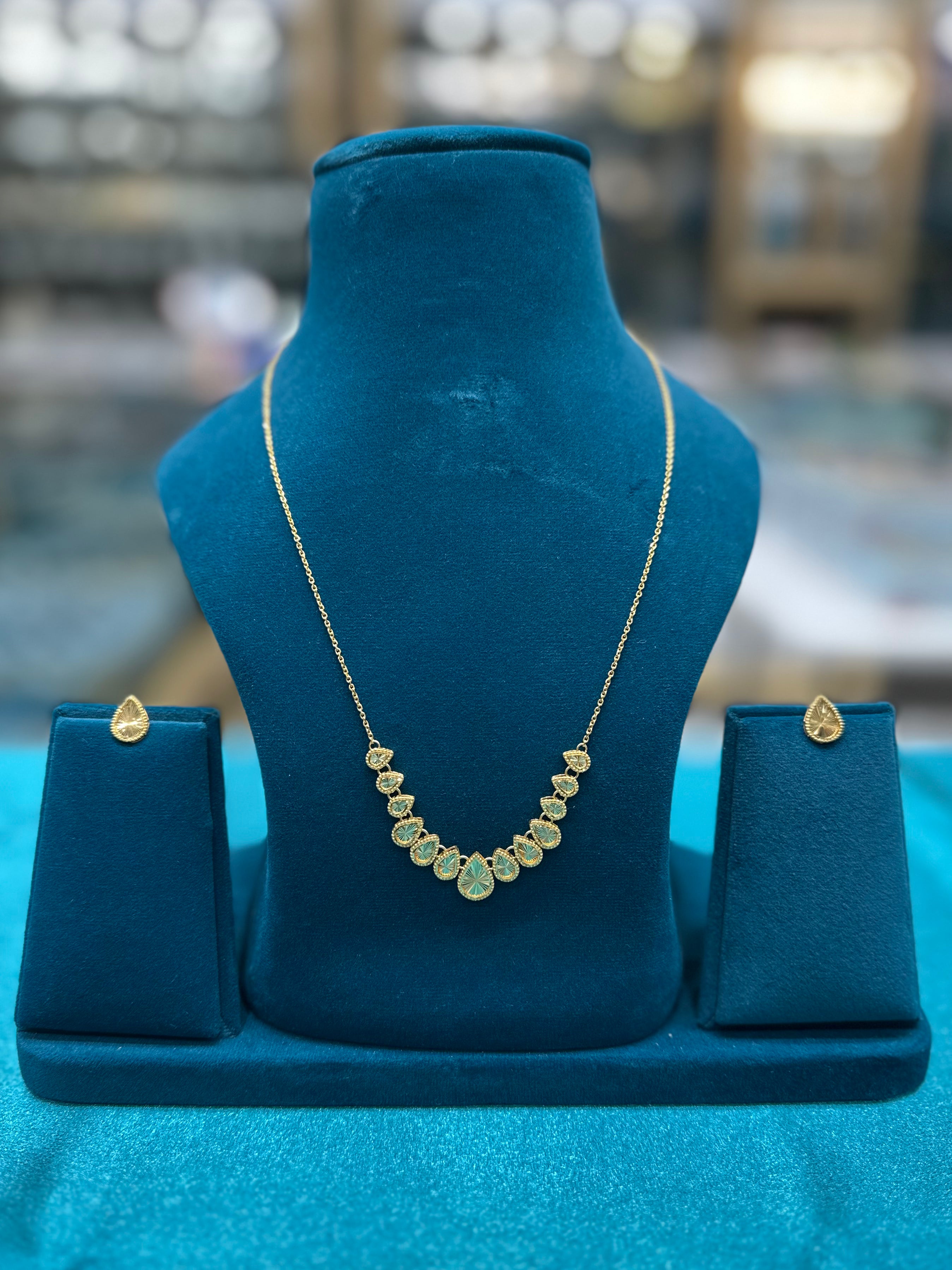 22k Gold Designer Necklace