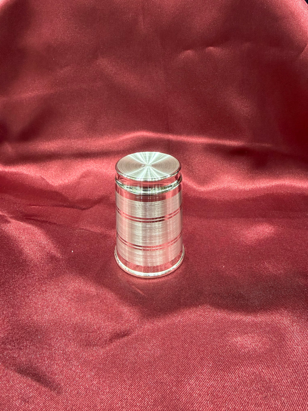 Light weight plain silver glass