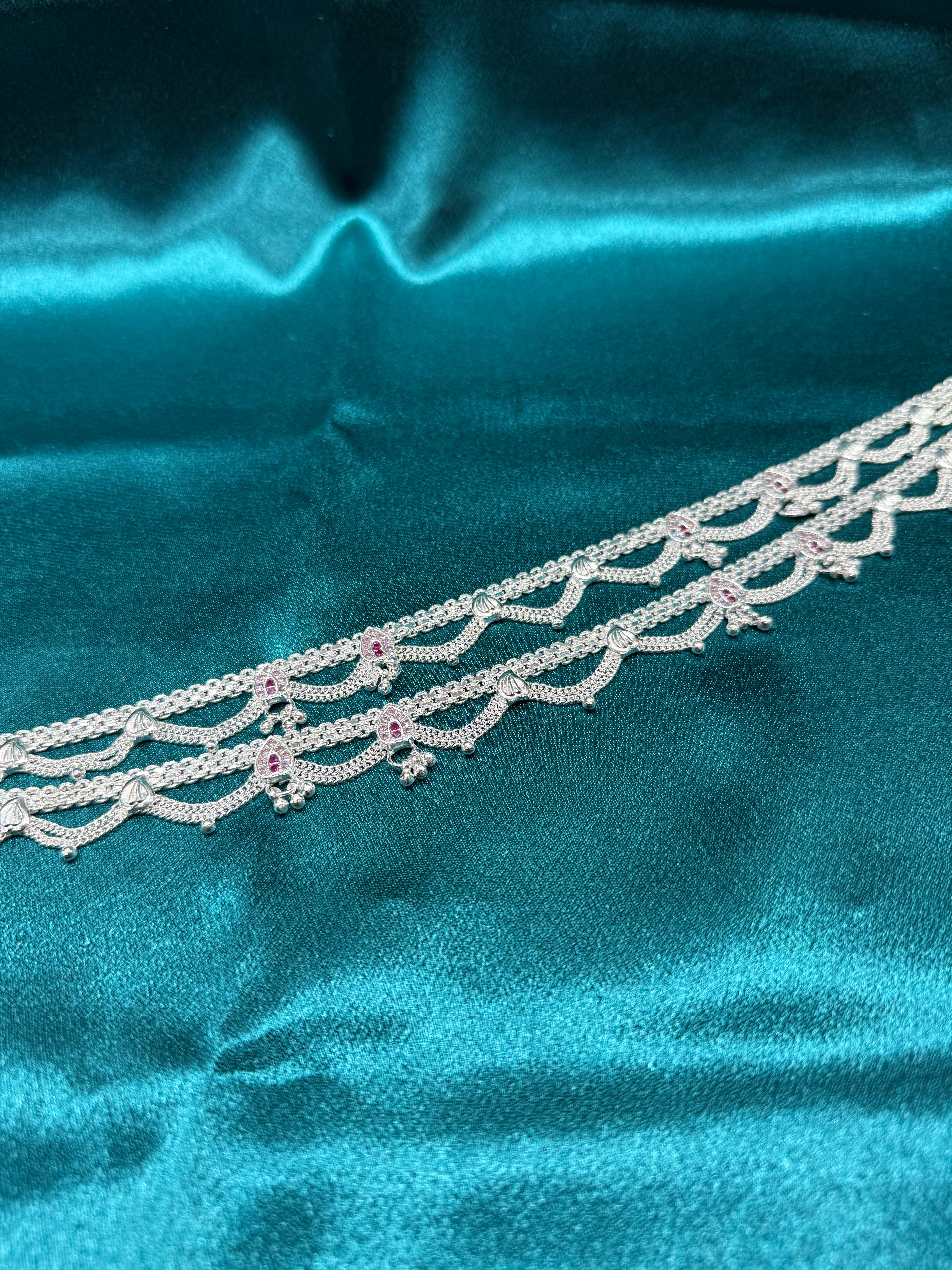 Traditional silver anklet with pink CZ diamonds and hanging frill