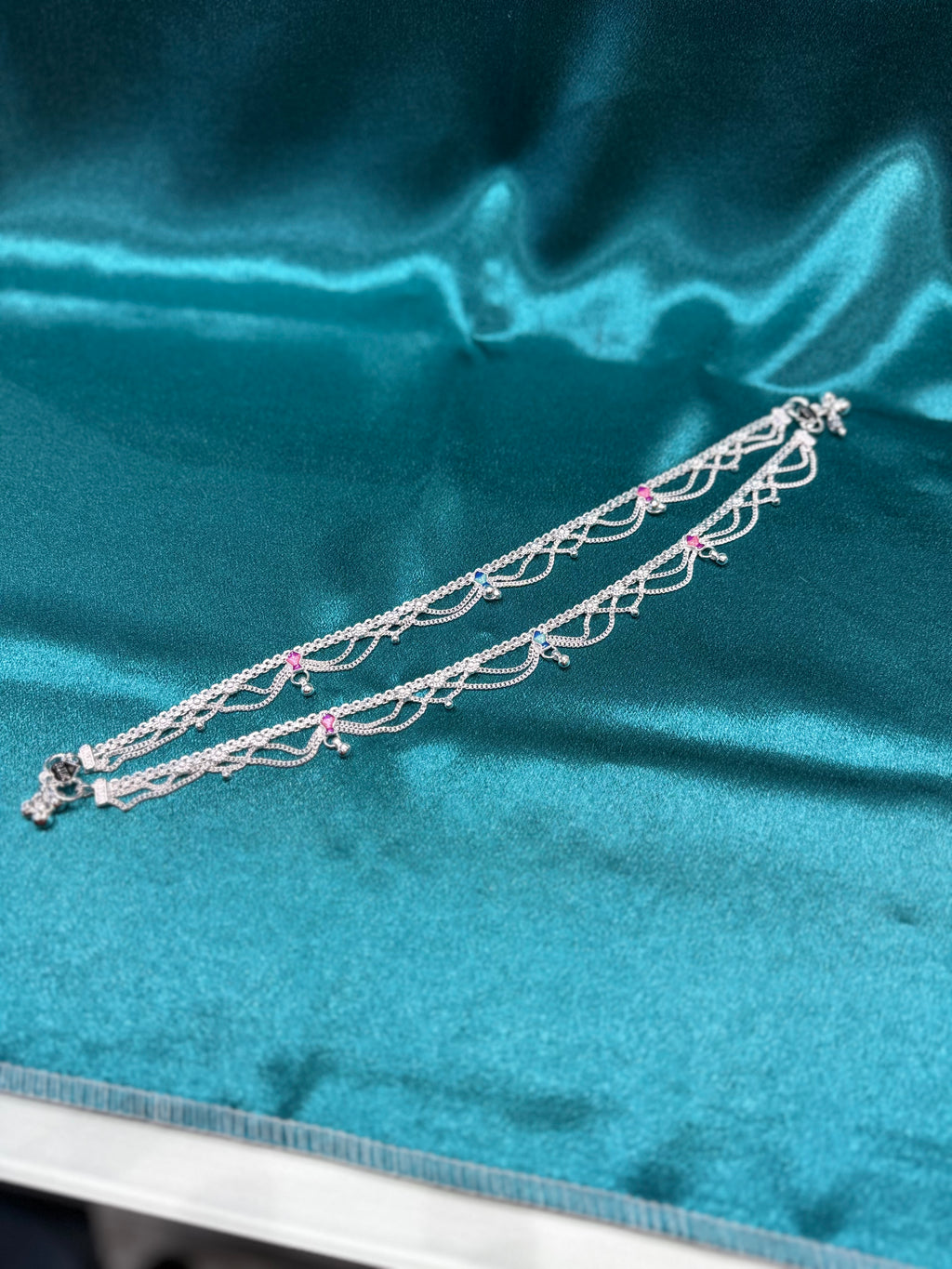 Traditional silver anklet with frill and colourful pattern