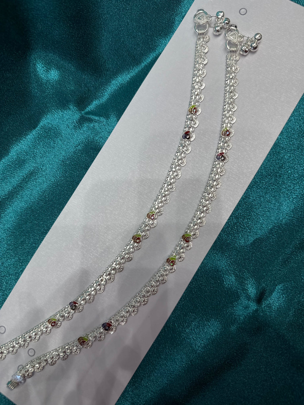 Traditional silver anklet with leaf pattern