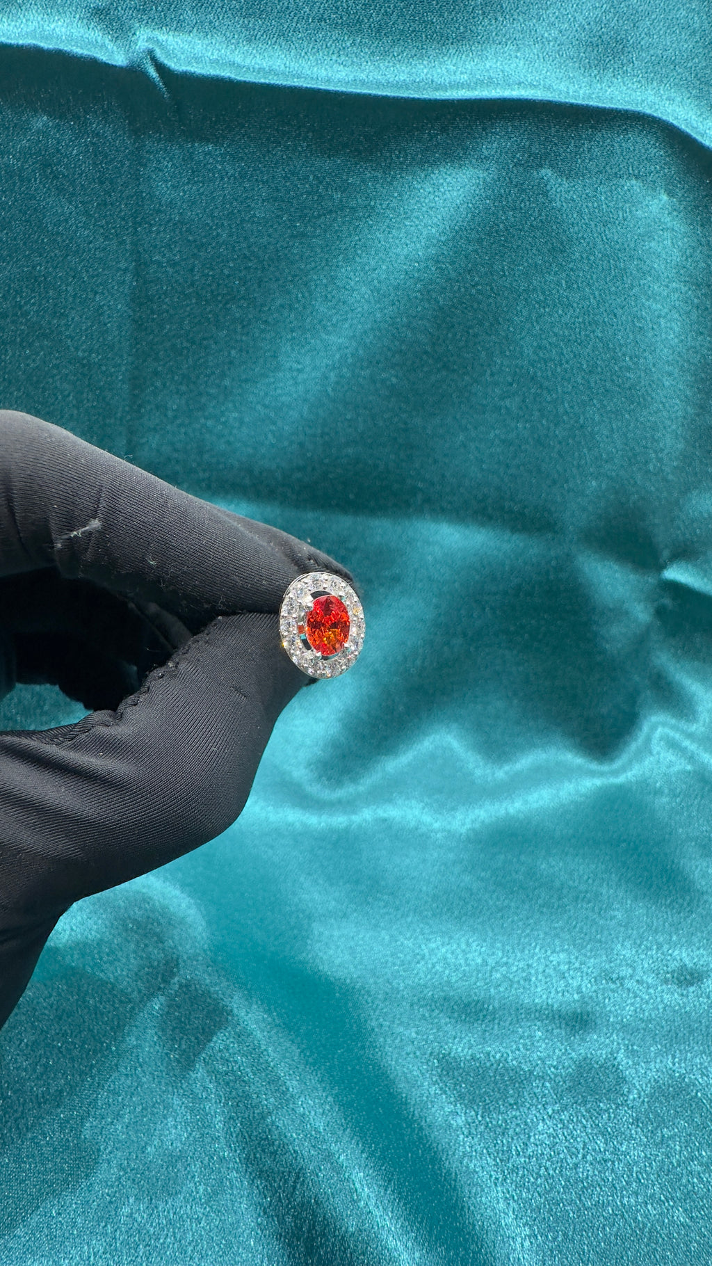 Silver earrings with orange cz diamonds and centre stone