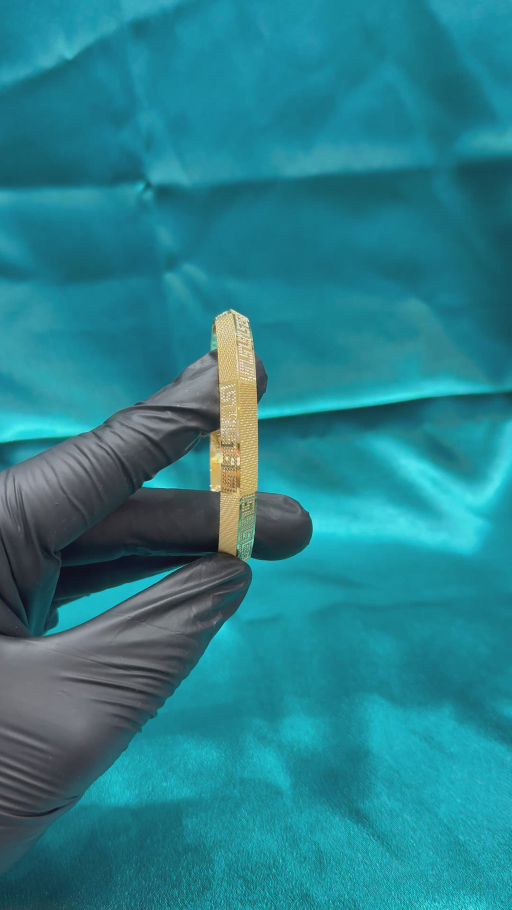 22k Gold Men’s CNC Kara