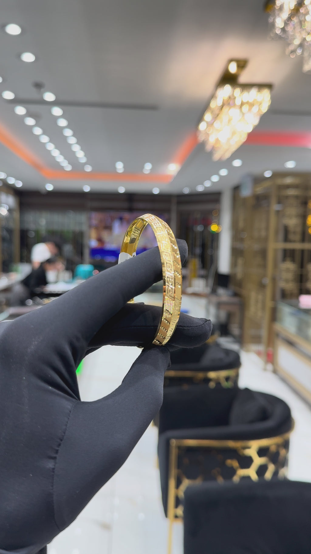 22K Gold Men’s CNC Kara