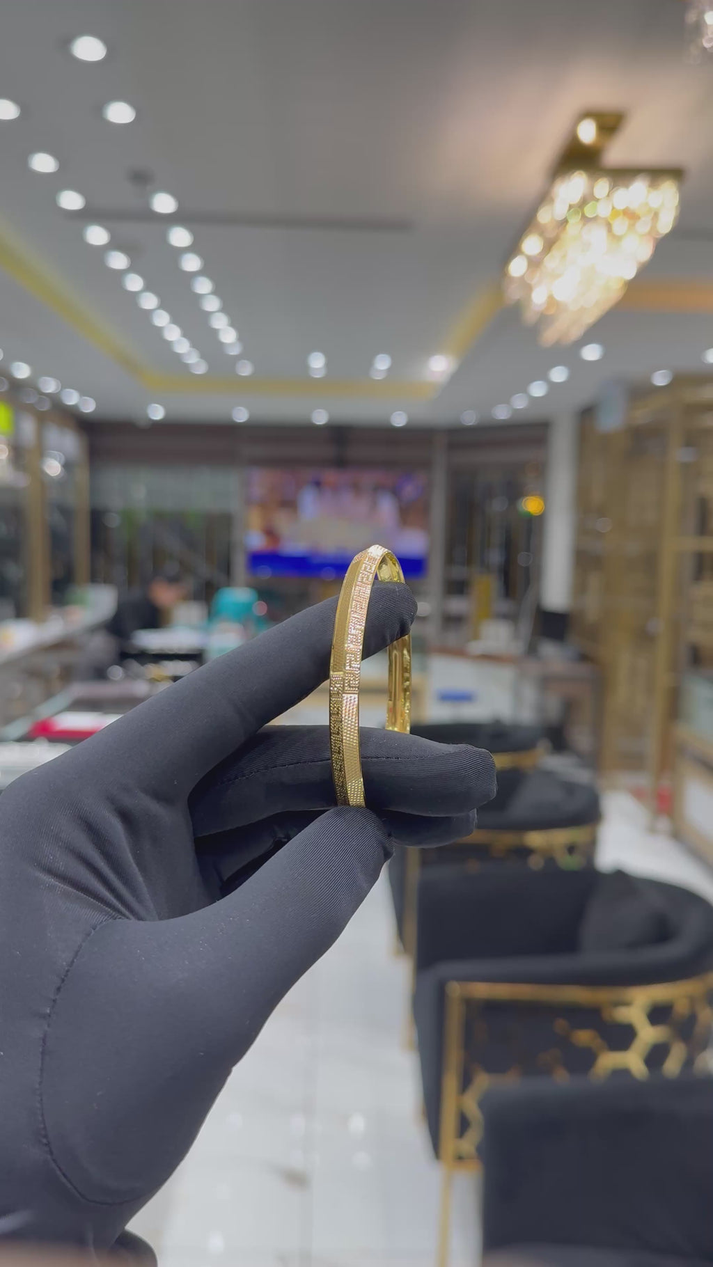 22k Gold Men’s CNC Kara (GK0001)