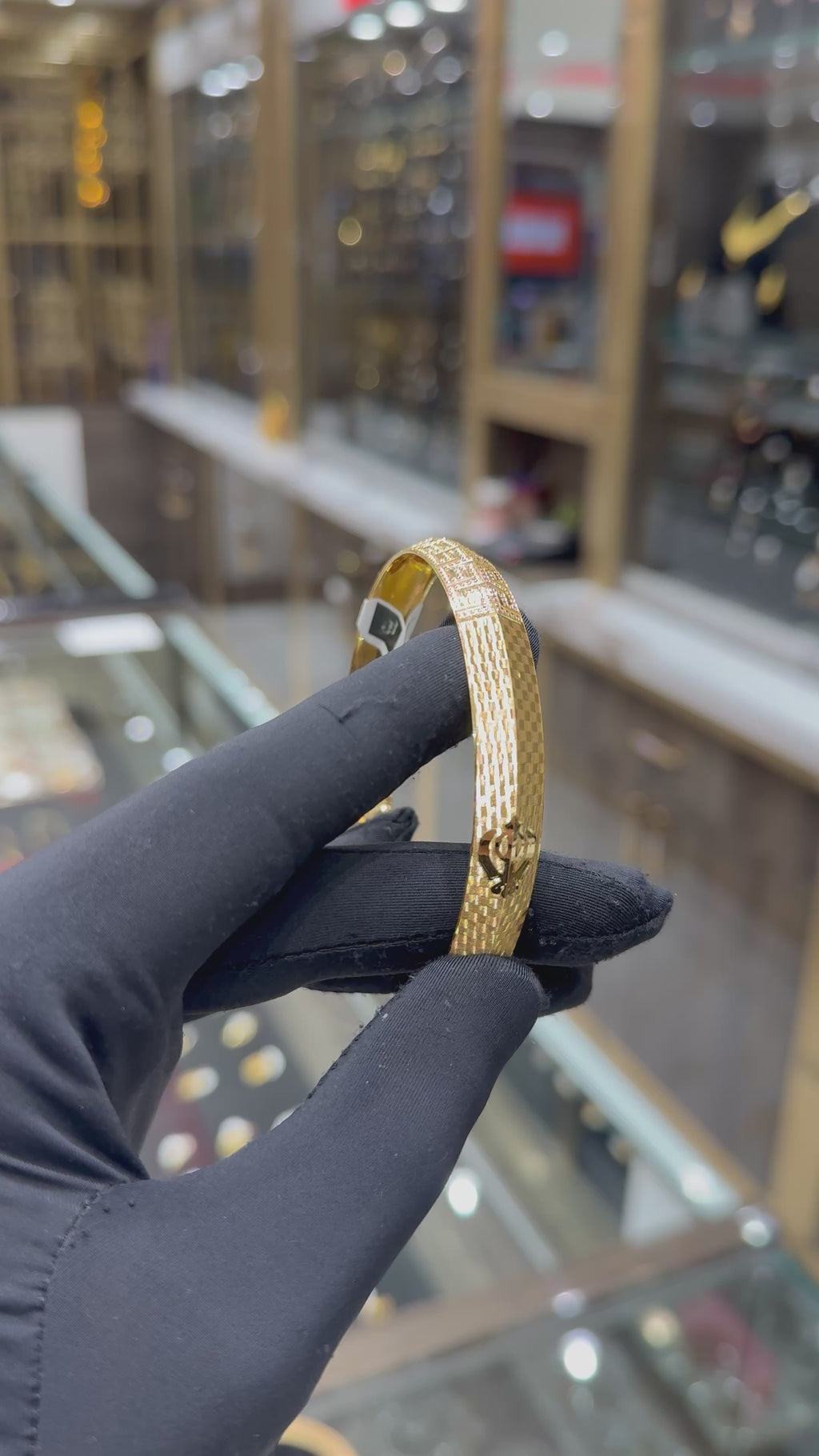 22K Gold Men’s CNC Kara w/Khanda